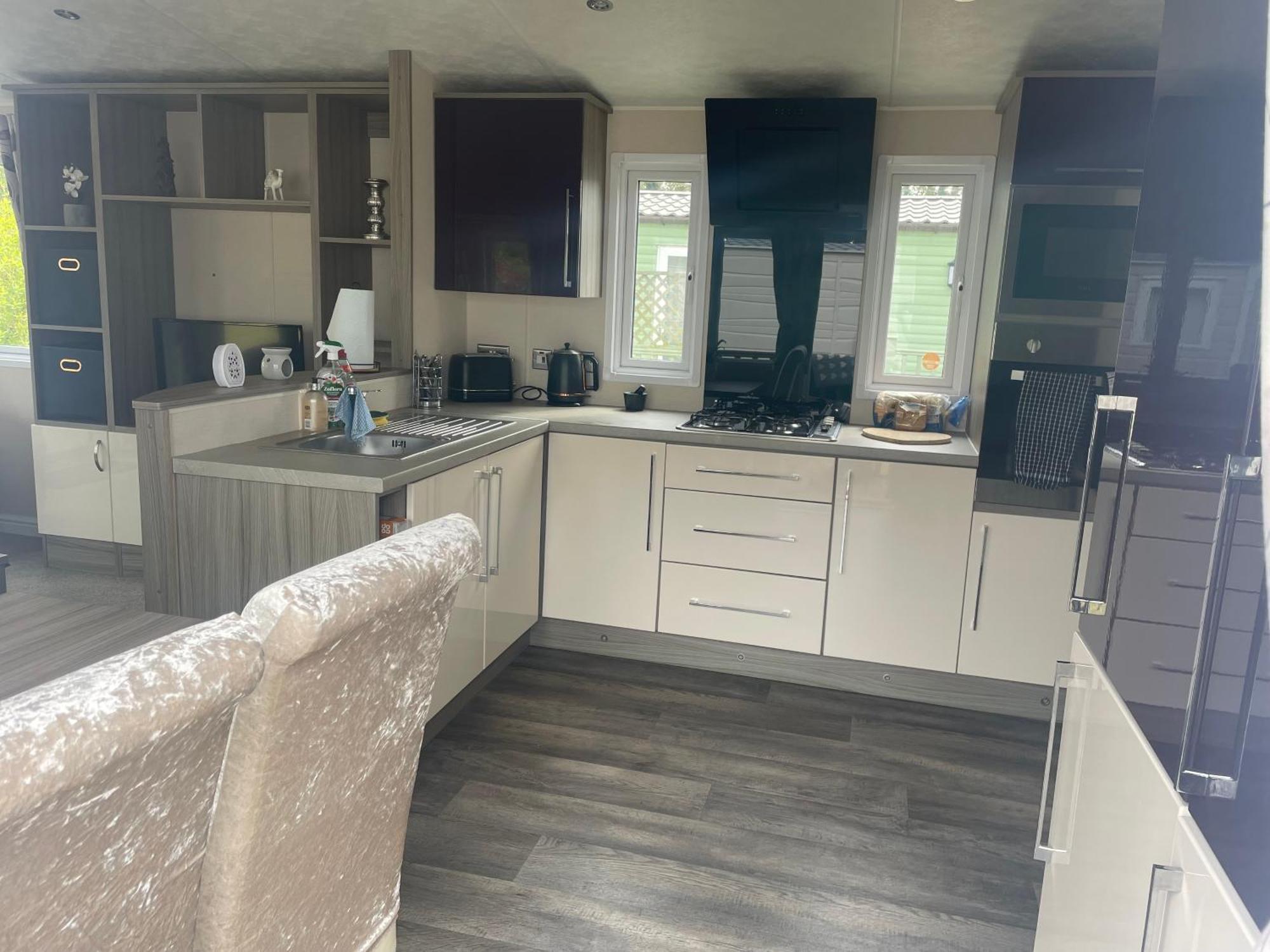 Beautiful 2 Bedroom Caravan On Billing Aquadrome Northampton Exteriör bild