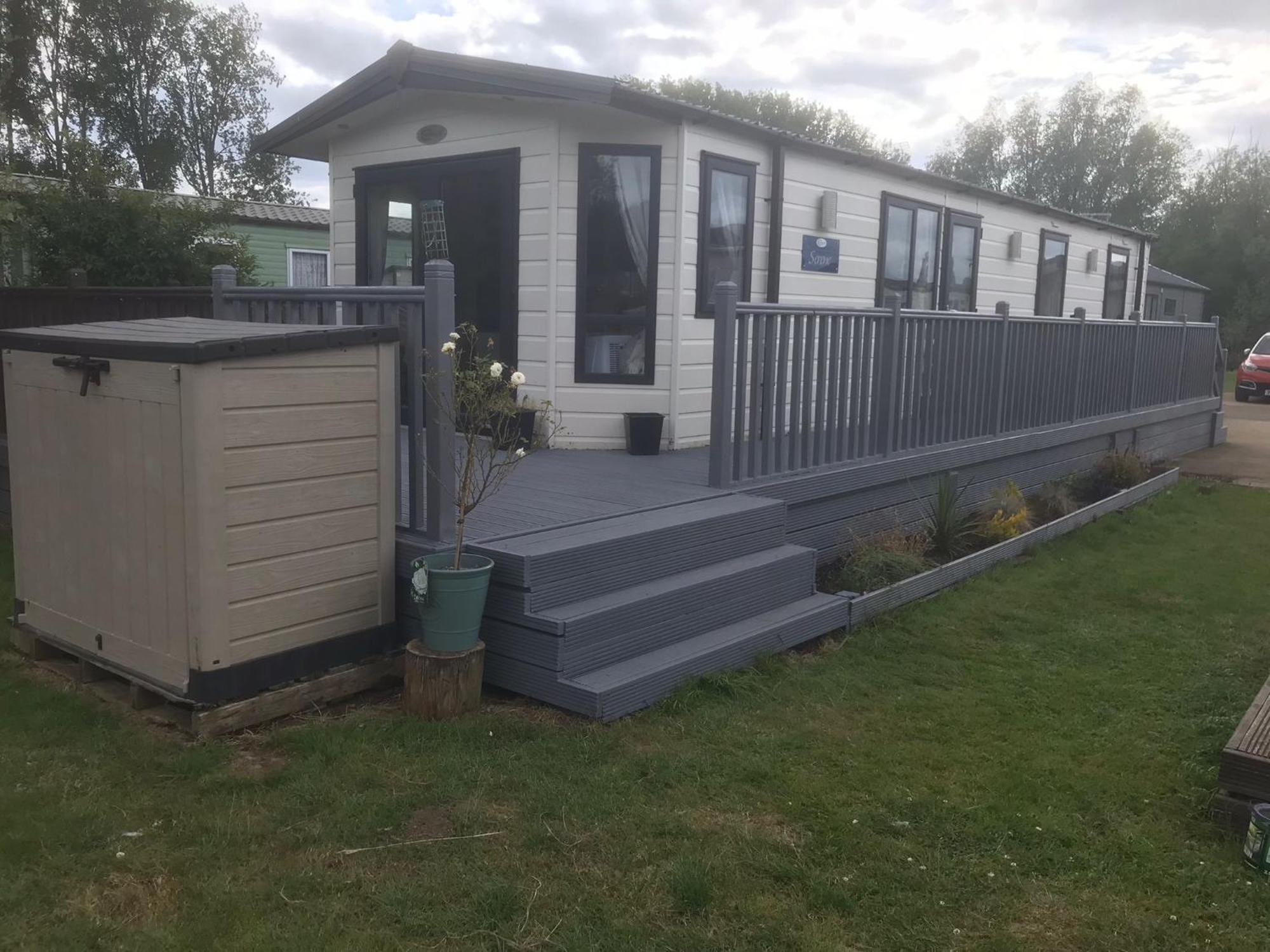 Beautiful 2 Bedroom Caravan On Billing Aquadrome Northampton Exteriör bild